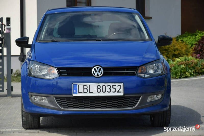 Niebieski (metalik) Używany 2011 VW Polo Hatchback | 14 900 zł (Uczciwa cena) - Obraz 1/4