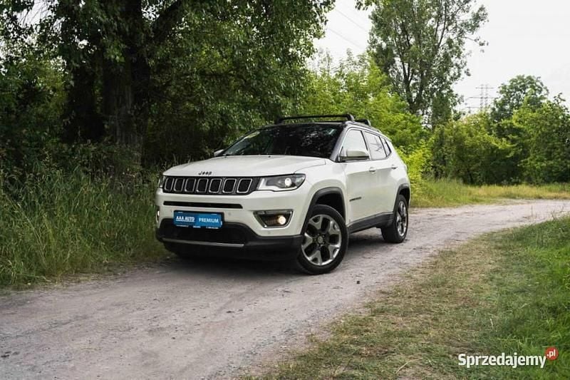 Biały Używany 2018 Jeep Compass SUV | 78 499 zł (Uczciwa cena) - Obraz 1/4