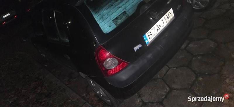 Czarny Używany 2003 Renault Clio II Sedan/Limuzyna | 3500 zł (Uczciwa cena) - Obraz 1/1