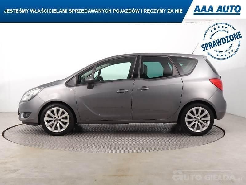Używany Opel Meriva 2015 Szary Minivan