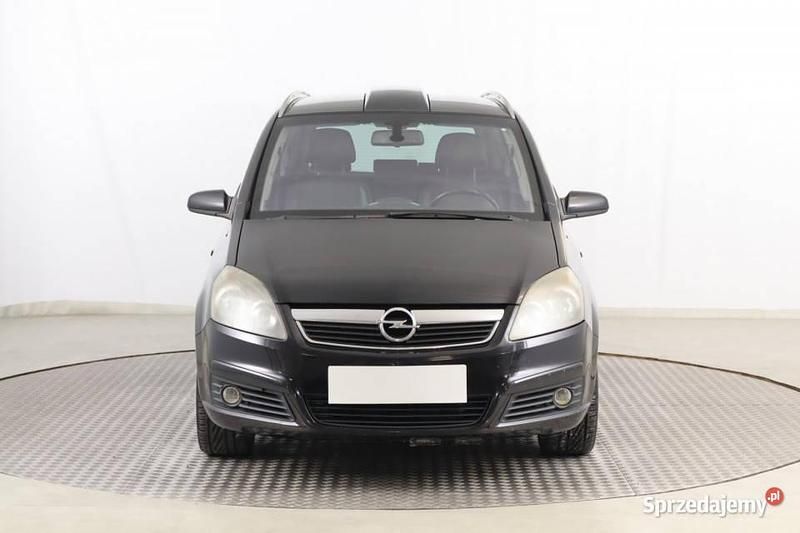 Czarny Używany 2005 Opel Zafira Minivan | 6999 zł (Uczciwa cena) - Obraz 1/4