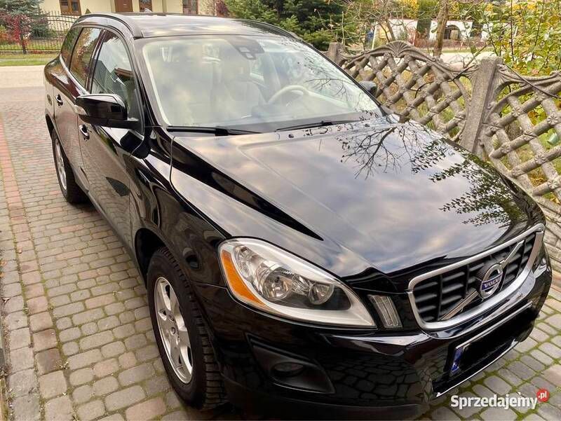 Czarny Używany 2008 Volvo XC60 SUV | 37 500 zł - Obraz 1/4