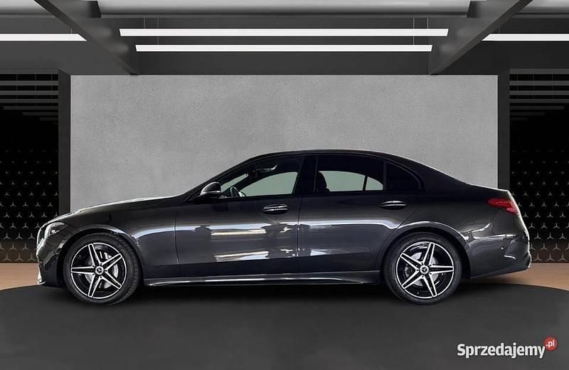 Używany 2024 Mercedes C200 | 219 900 zł - Obraz 1/4