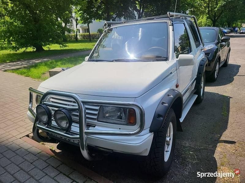 Biały Używany 1991 Suzuki Vitara SUV | 18 900 zł - Obraz 1/4