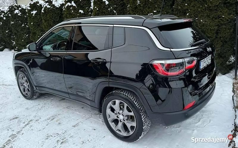 Używany Jeep Compass Limited 2020 Czarny SUV
