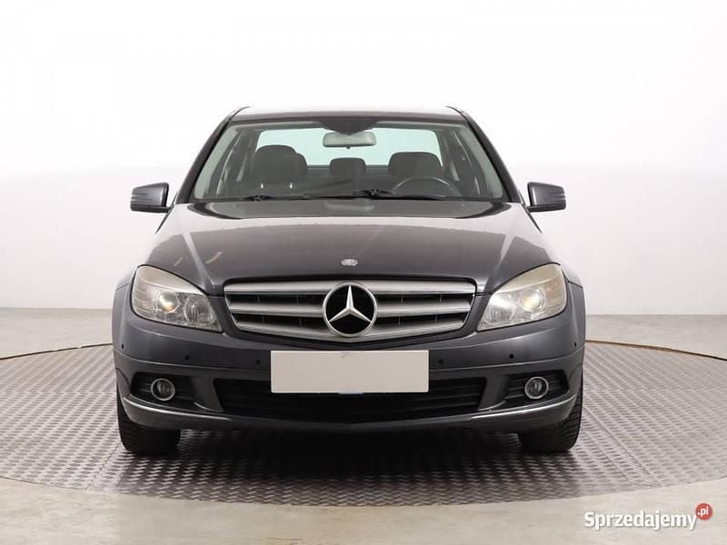 Szary Używany 2009 Mercedes C200 Sedan/Limuzyna | 17 999 zł (Dobra cena) - Obraz 1/4