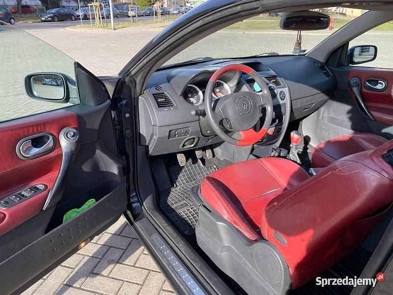 Używany Renault Mégane Cabriolet 2004 Czerwony Kabriolet