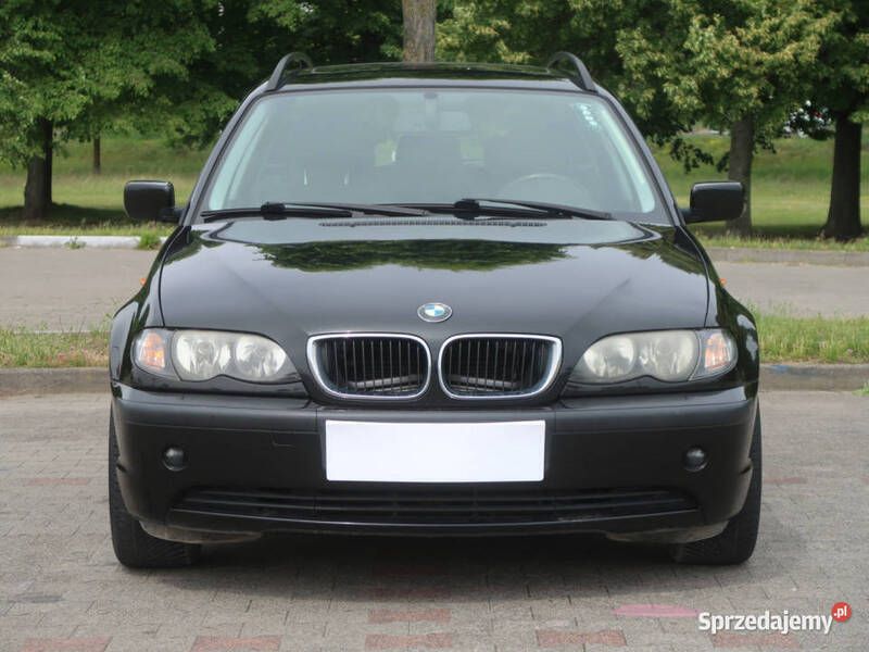 Czarny Używany 2005 BMW 316 Kombi | 12 999 zł (Uczciwa cena) - Obraz 1/4