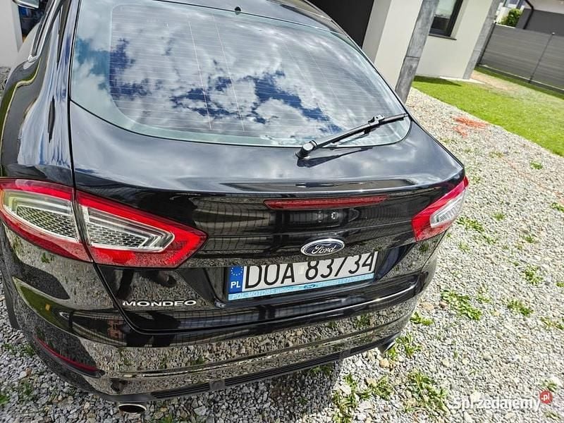 Używany Ford Mondeo 2012 Czarny Hatchback