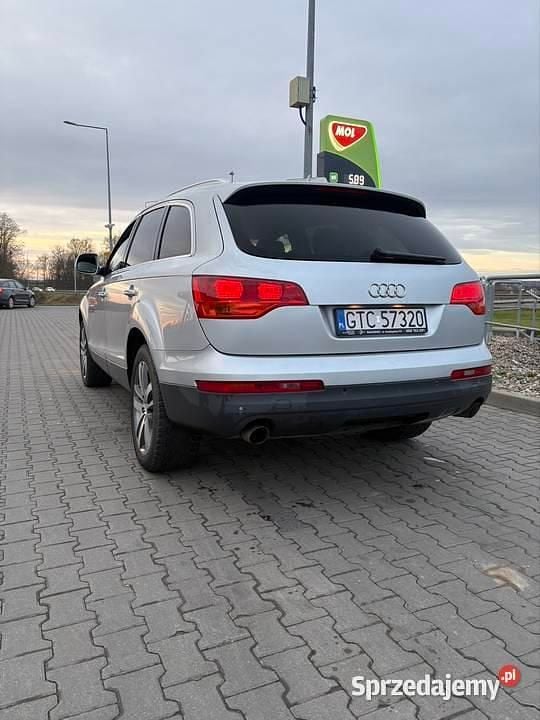 Używany Audi Q7 240 KM (176 kW) 2008 Srebrny SUV