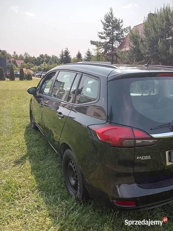 Używany 2015 Opel Zafira Minivan | 14 900 zł - Obraz 1/4