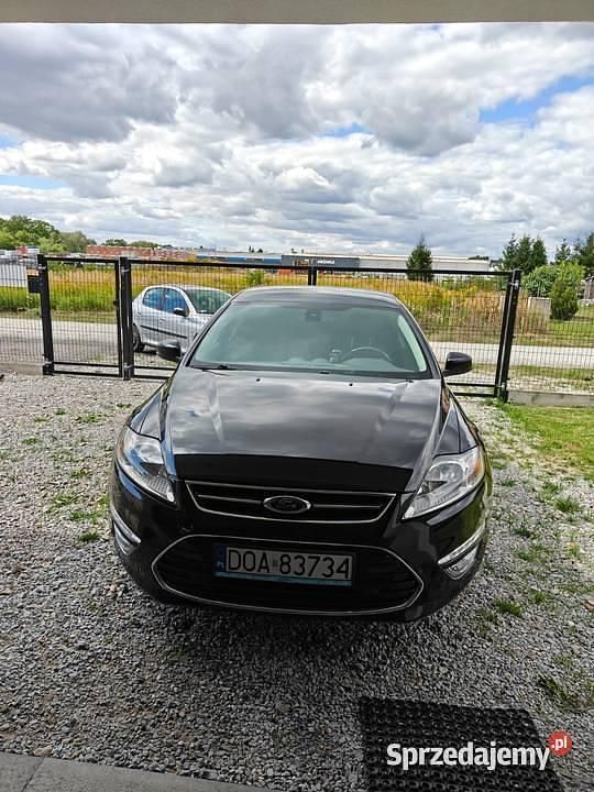 Używany Ford Mondeo 2012 Czarny Hatchback