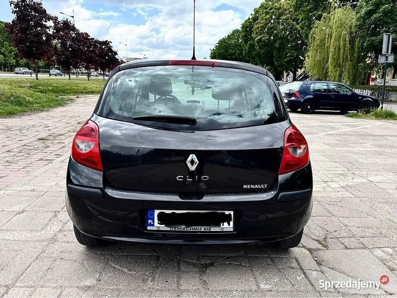Czarny Używany 2008 Renault Clio II Hatchback | 6900 zł (Uczciwa cena) - Obraz 1/4