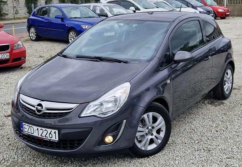 Brązowy (metalik) Używany 2011 Opel Corsa Hatchback | 14 900 zł (Uczciwa cena) - Obraz 1/4