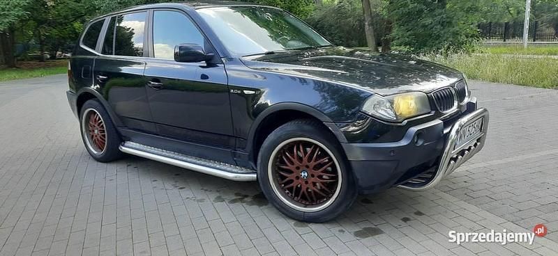 Czarny Używany 2005 BMW X3 SUV | 25 500 zł (Uczciwa cena) - Obraz 1/4