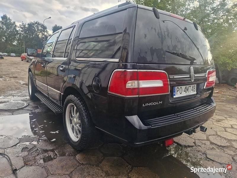 Czarny Używany 2007 Lincoln Navigator SUV | 17 500 zł - Obraz 1/4