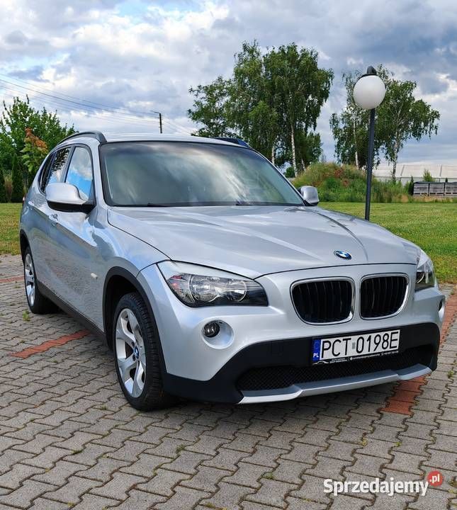 Używany 2010 BMW X1 SUV | 32 800 zł (Uczciwa cena) - Obraz 1/4