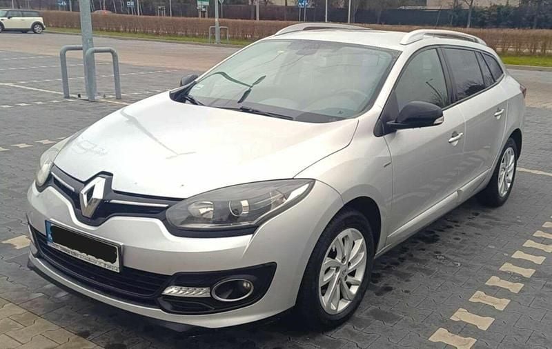 Srebrny Używany 2016 Renault Mégane GrandTour Kombi | 19 900 zł (Super Cena) - Obraz 1/4