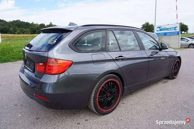 Używany BMW 318 2014 Kombi