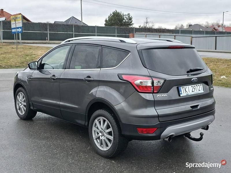 Używany Ford Kuga 150 KM (110 kW) 2017 Szary SUV