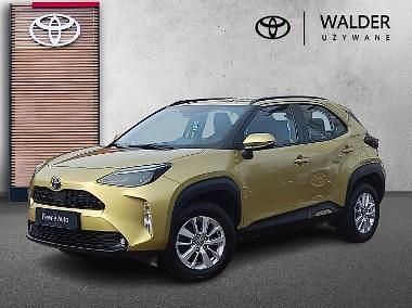 Używany Toyota Yaris Cross Comfort 125 KM (91 kW) 2022 Złoty SUV