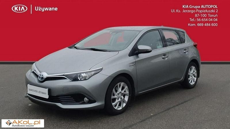 Szary (metalik) Używany 2018 Toyota Auris Hybrid Sedan/Limuzyna | 68 900 zł (Dość drogi) - Obraz 1/1