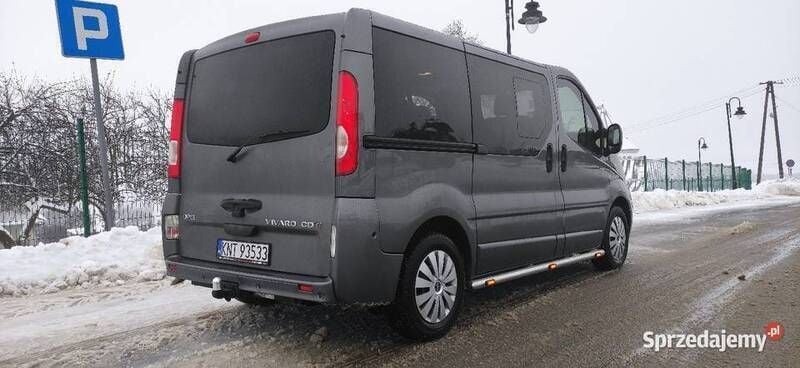 Szary Używany 2013 Opel Vivaro Van | 55 900 zł (Drogi) - Obraz 1/4