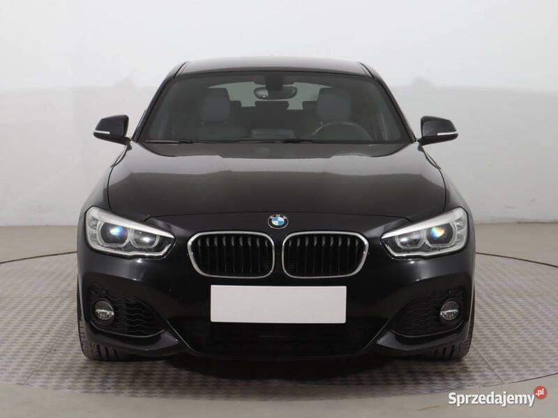 Używany BMW 116 2018 Czarny Hatchback