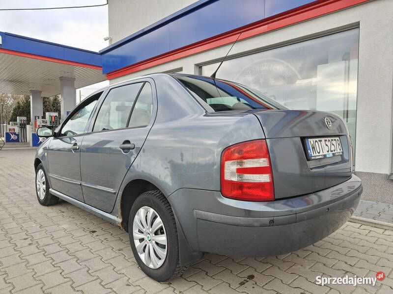 Używany Skoda Fabia 64 KM (47 kW) 2005 Szary Hatchback