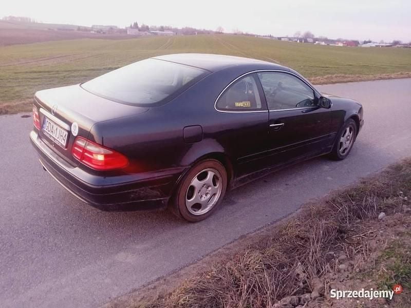 Używany Mercedes 230 2003 Czarny Hatchback