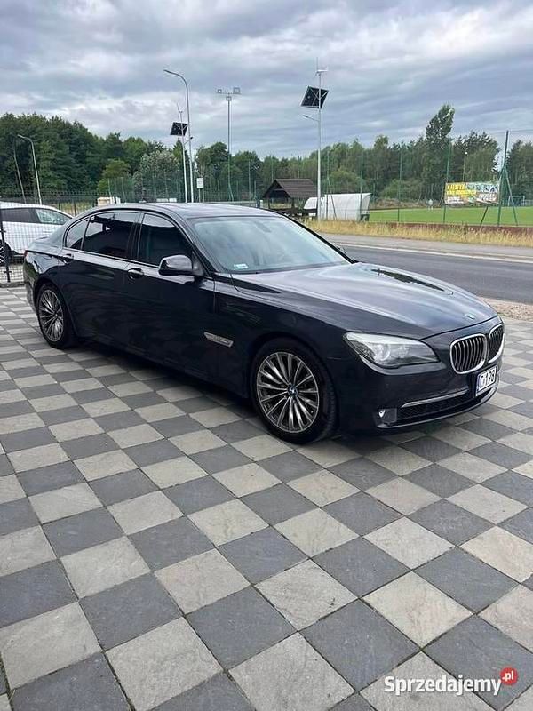 Używany 2011 BMW 740L Sedan/Limuzyna | 58 900 zł - Obraz 1/4
