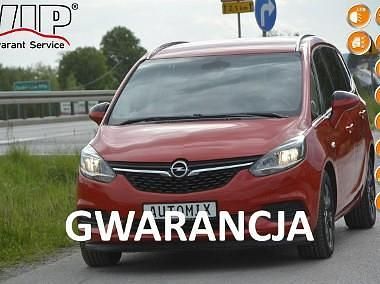 Czerwony Używany 2017 Opel Zafira Minivan | 53 300 zł (Dość drogi) - Obraz 1/4