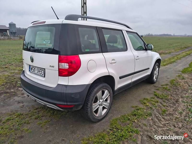 Używany Skoda Yeti 140 KM (102 kW) 2011 Biały SUV