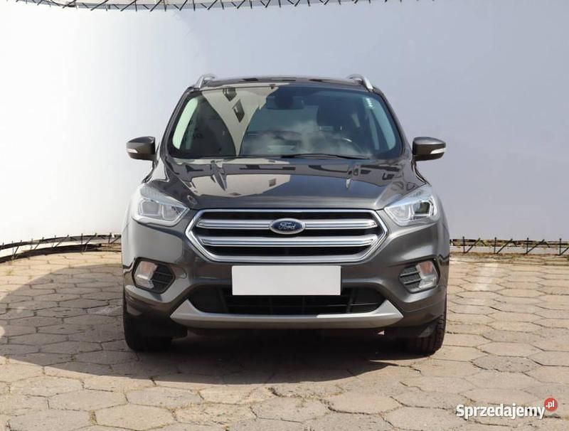 Szary Używany 2018 Ford Kuga SUV | 58 499 zł (Uczciwa cena) - Obraz 1/4