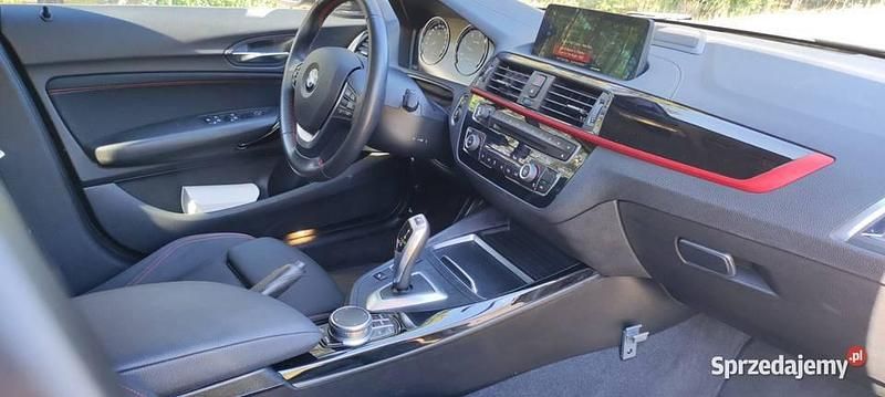 Używany BMW 118 Sport Line 2017 Hatchback