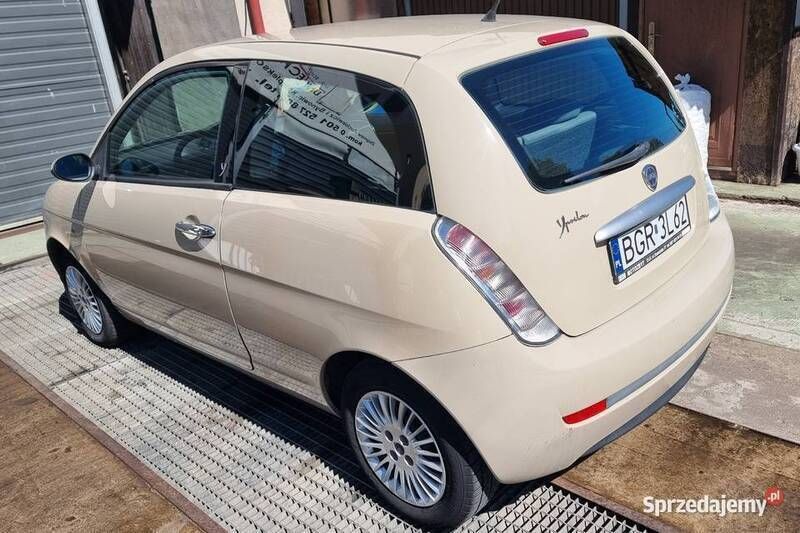 Używany 2009 Lancia Ypsilon Hatchback | 9000 zł - Obraz 1/4