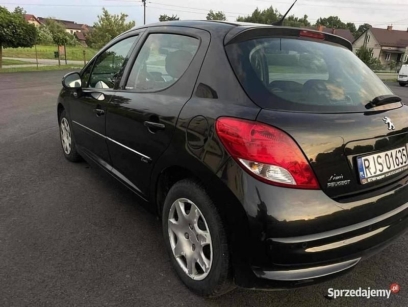 Czarny Używany 2011 Peugeot 207 Hatchback | 14 900 zł (Uczciwa cena) - Obraz 1/4