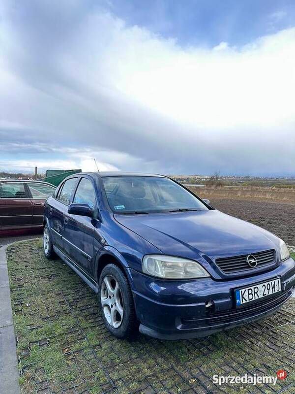 Granatowy Używany 1999 Opel Astra Hatchback | 2700 zł (Uczciwa cena) - Obraz 1/4