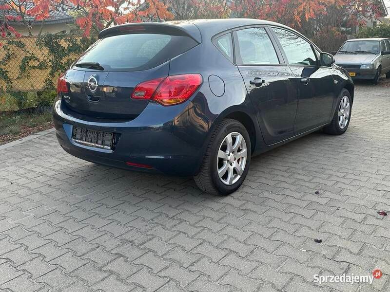 Używany Opel Astra 2010