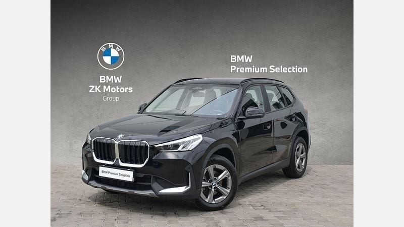 Czarny Używany 2023 BMW X1 Shadowline SUV | 129 900 zł (Dość drogi) - Obraz 1/3