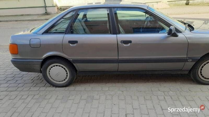 Szary Używany 1989 Audi 80 Sedan/Limuzyna | 4500 zł - Obraz 1/4