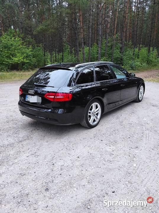 Używany Audi A4 S-Line 2015 Czarny Sedan/Limuzyna