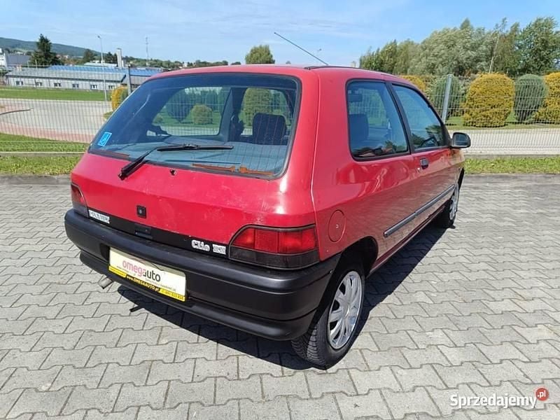 Używany Renault Clio 1993 Czerwony Hatchback