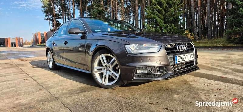 Czarny Używany 2013 Audi A4 S-Line Sedan/Limuzyna | 43 900 zł (Uczciwa cena) - Obraz 1/4