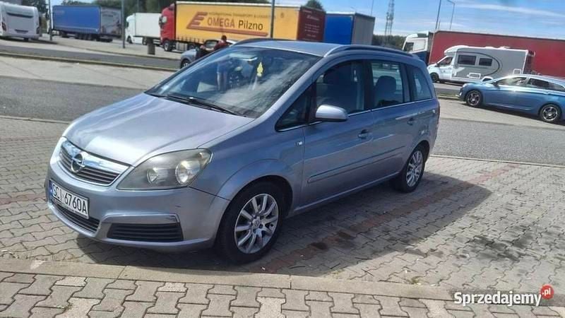 Używany 2006 Opel Zafira Minivan | 4000 zł (Dobra cena) - Obraz 1/4