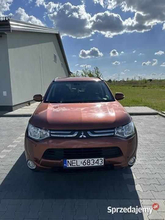 Używany 2013 Mitsubishi Outlander SUV | 35 000 zł - Obraz 1/4