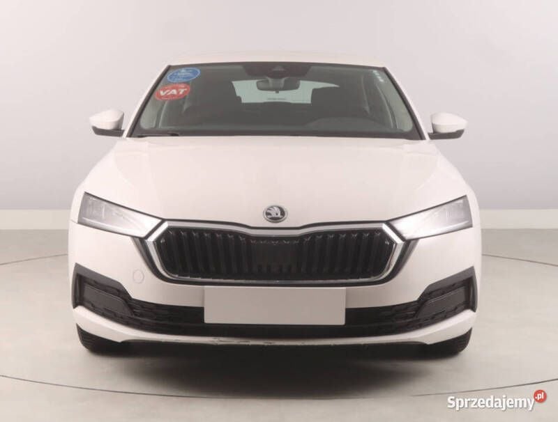 Biały Używany 2021 Skoda Octavia Hatchback | 63 999 zł (Dość drogi) - Obraz 1/4