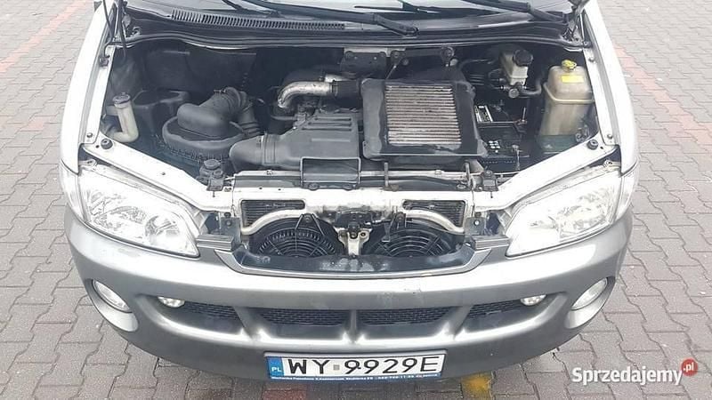 Używany 2003 Hyundai H-1 Minivan | 6100 zł - Obraz 1/4