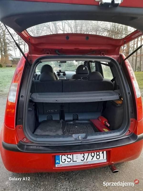 Używany Mitsubishi Colt 2006 Czerwony Hatchback