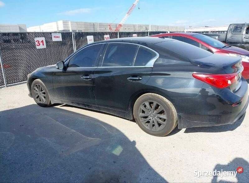 Używany 2017 Infiniti Q50 Sedan/Limuzyna | 36 900 zł - Obraz 1/4